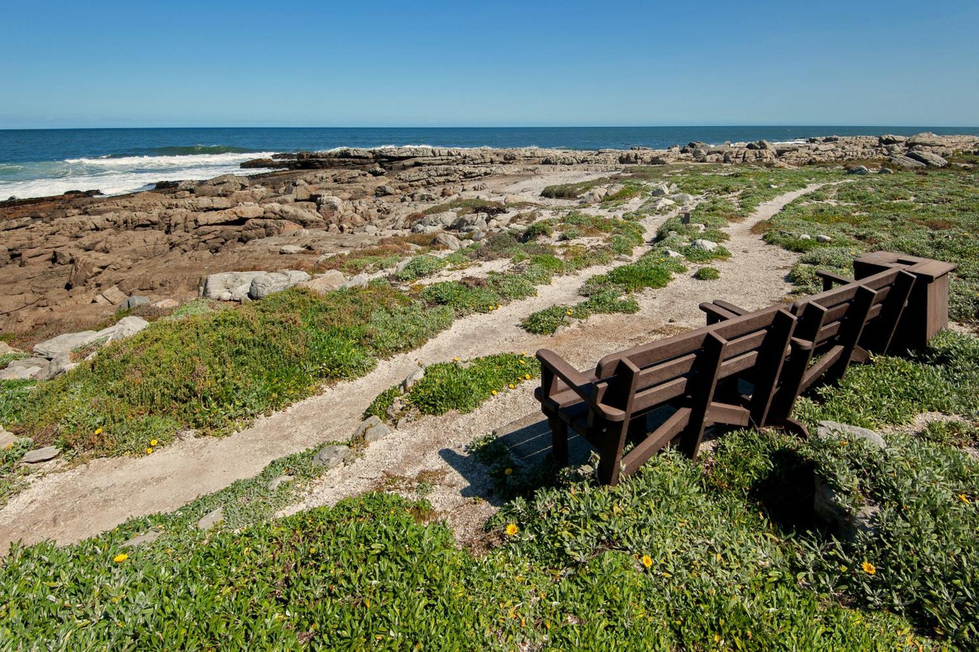 Апартаменты 63 Whalerock Estate Херманус Экстерьер фото